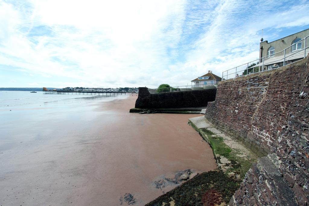 Redcliffe Hotel 3*